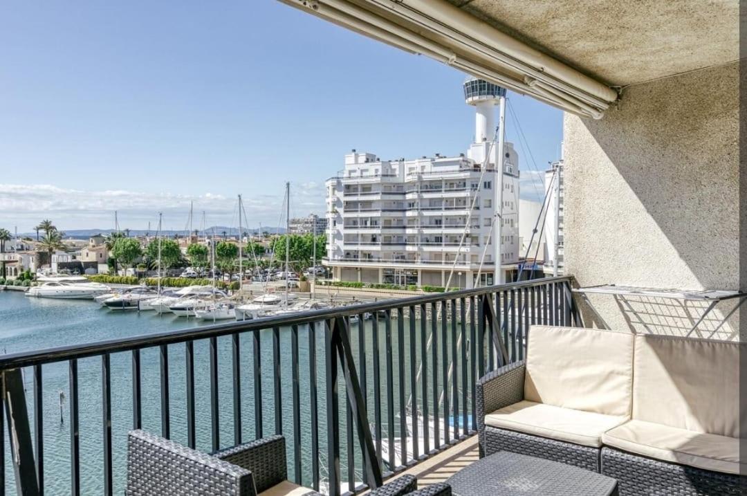 Apartamento Con Vistas A Mar Y Canal. אמפוריבראבה מראה חיצוני תמונה